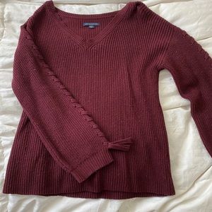 American Eagle Sweater